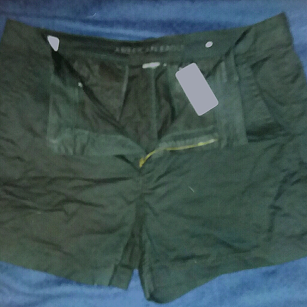 american eagle black shorts